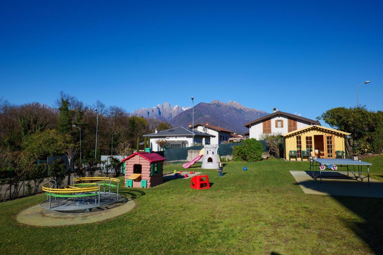 Residence Girasole Casa Rossa B Colico Exterior foto